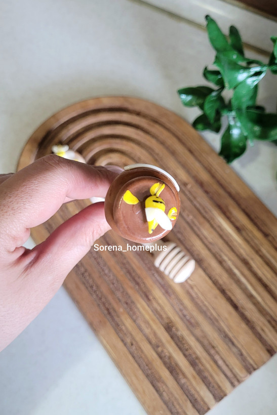 قاشق عسل خوری چوبی طرحدار