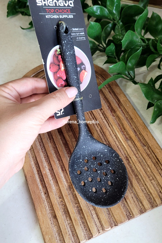کفگیر برنج سیلیکونی شنگیا ۲۰ سانتی متر