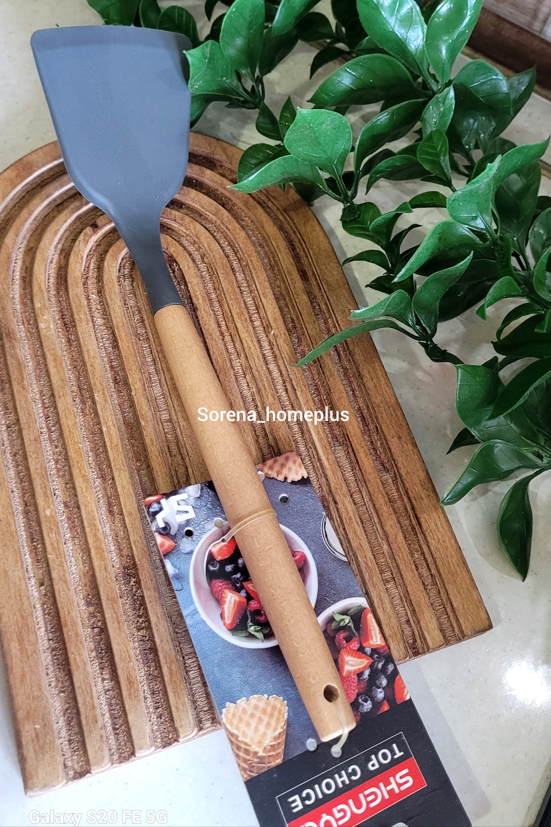 کفگیر سیلیکونی دسته بامبو شنگیا ۳۰ سانتی متر