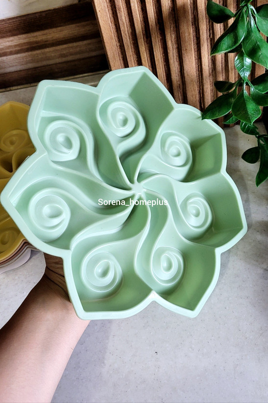 قالب سیلیکونی ۲۵سانتی متر طرح گل مناسب کیک و ژله